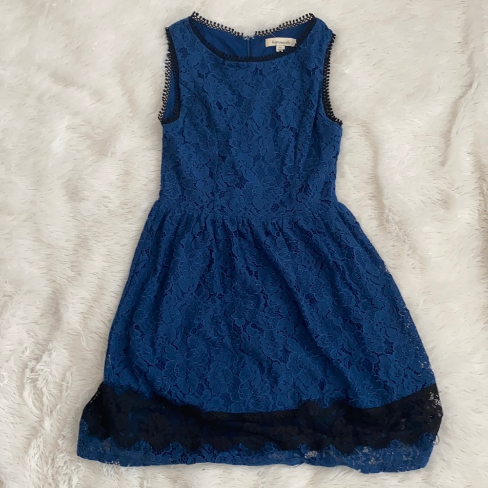 Blue lace Francesca’s dress size xs